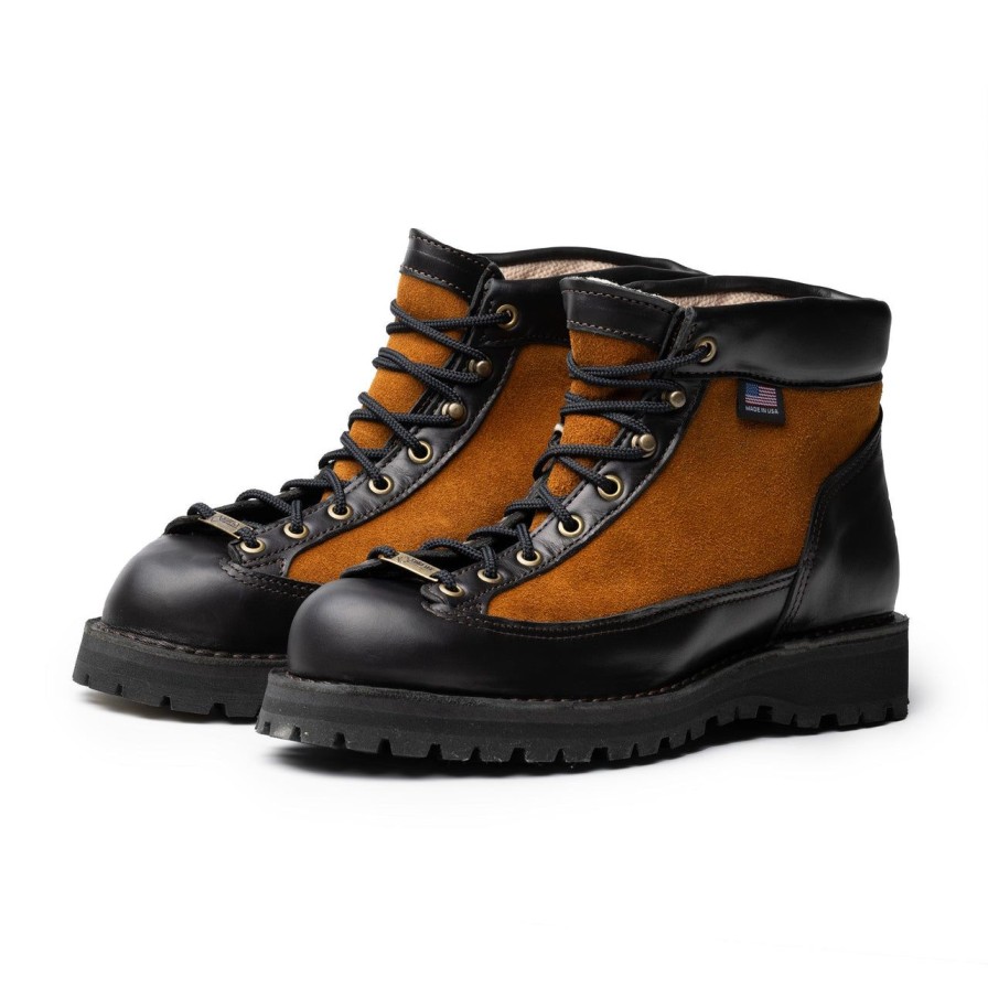 Clothing Danner Boots Footwear Chevron Right Icon | Danner Light Boot Revival Wallowa