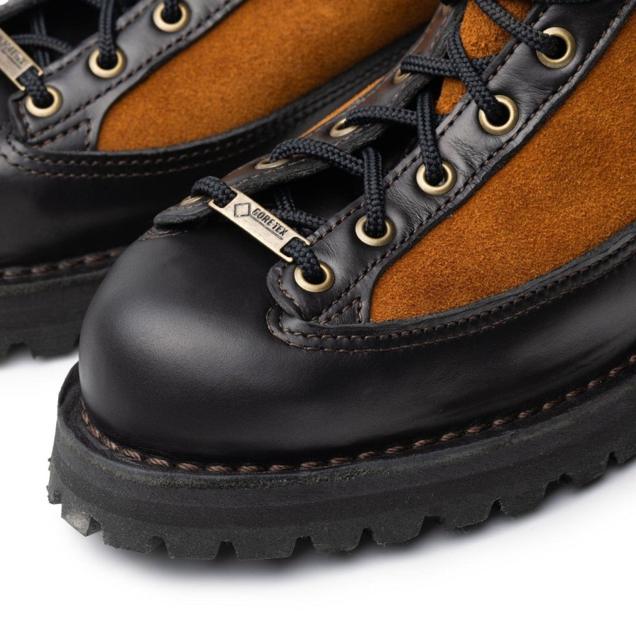 Clothing Danner Boots Footwear Chevron Right Icon | Danner Light Boot Revival Wallowa