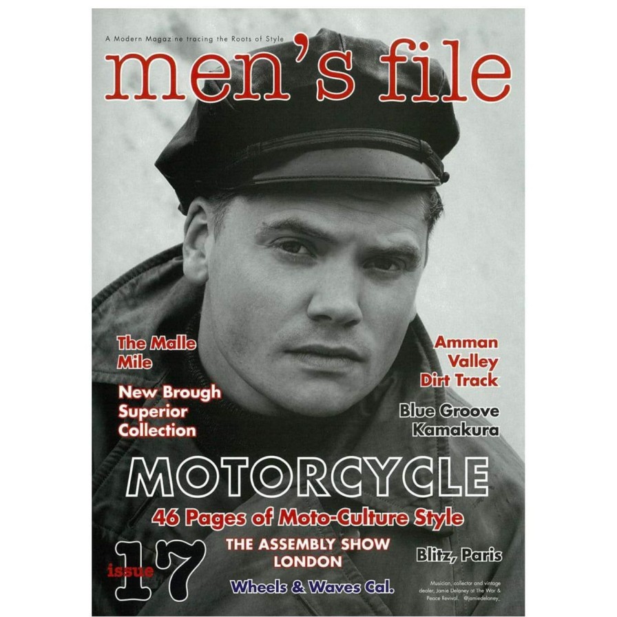 Publications Clutch Magazine / Men's File | Clutch Magazine Vol.59 / Men'S File 17